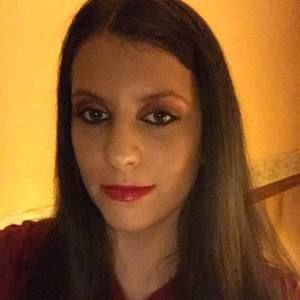 Meet your Posher, Monika laura